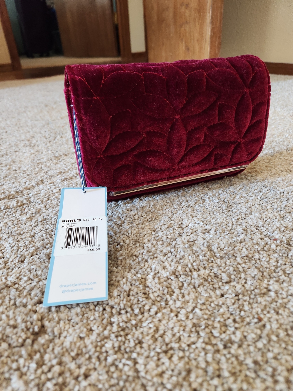 Draper James RSVP Minnie Quilted Velvet Clutch in Burgundy